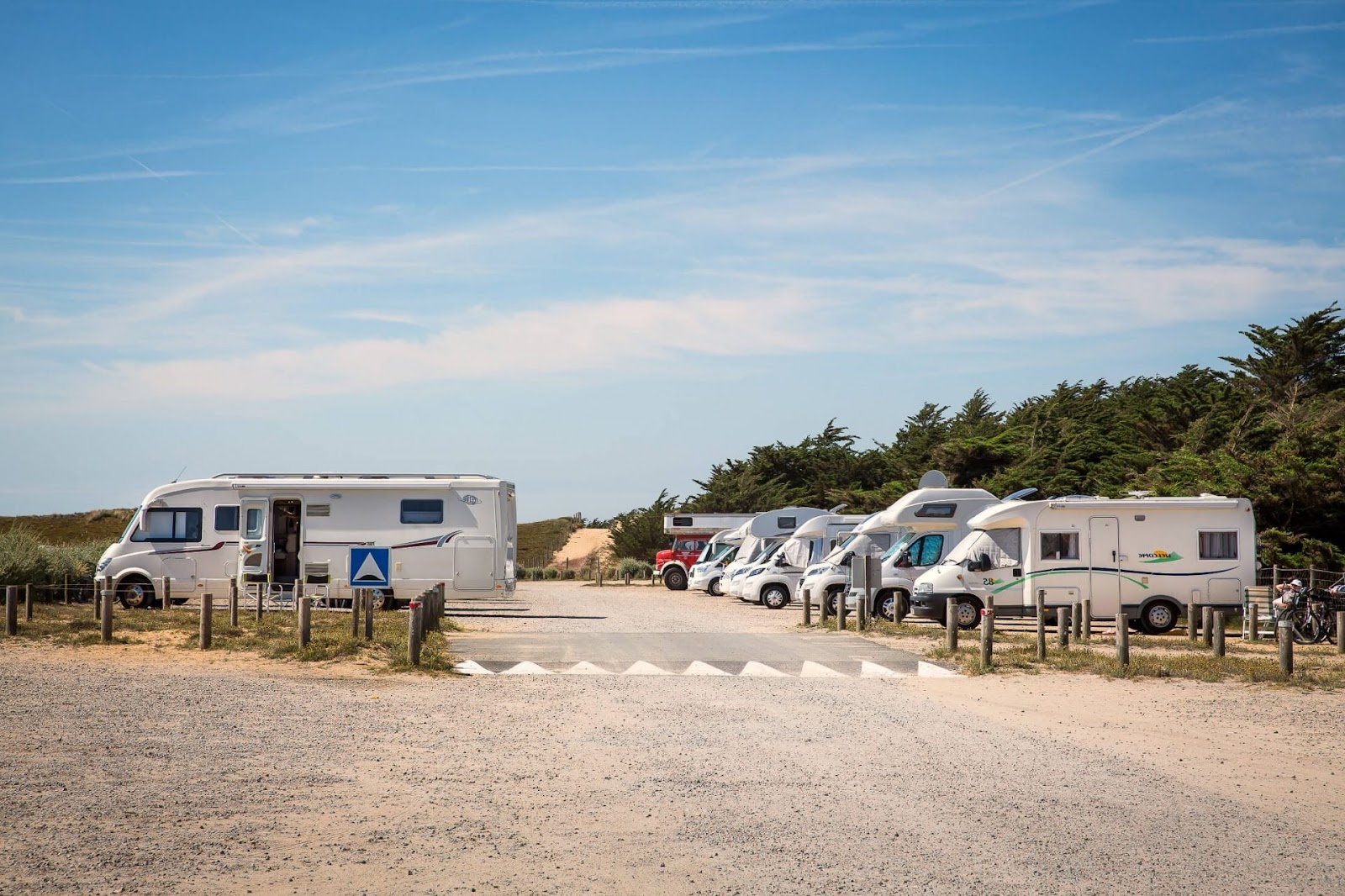 Spot camping car, avec ou sans voisins ?